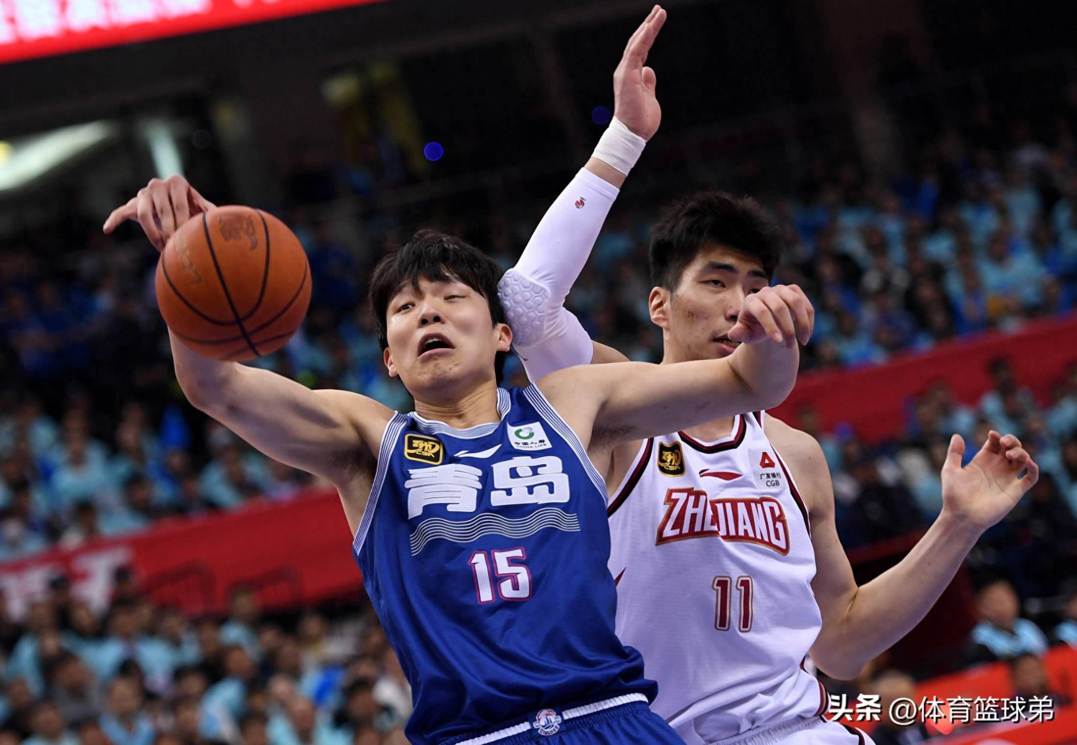 中超倒计时;浙江队冲刺阶段迎来里程碑;细节引发关注;压力陡增;更衣室氛围转暖的简单介绍-九游首页