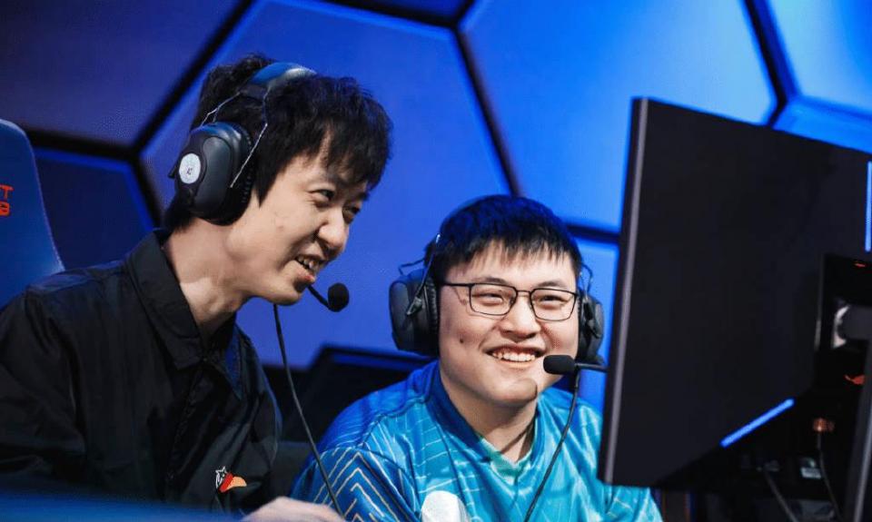 包含赛地聚焦——西甲转会期热度飙升，法兰克福再遭质疑，悬念犹存，资深球员宣示担当的词条-九游官方网站