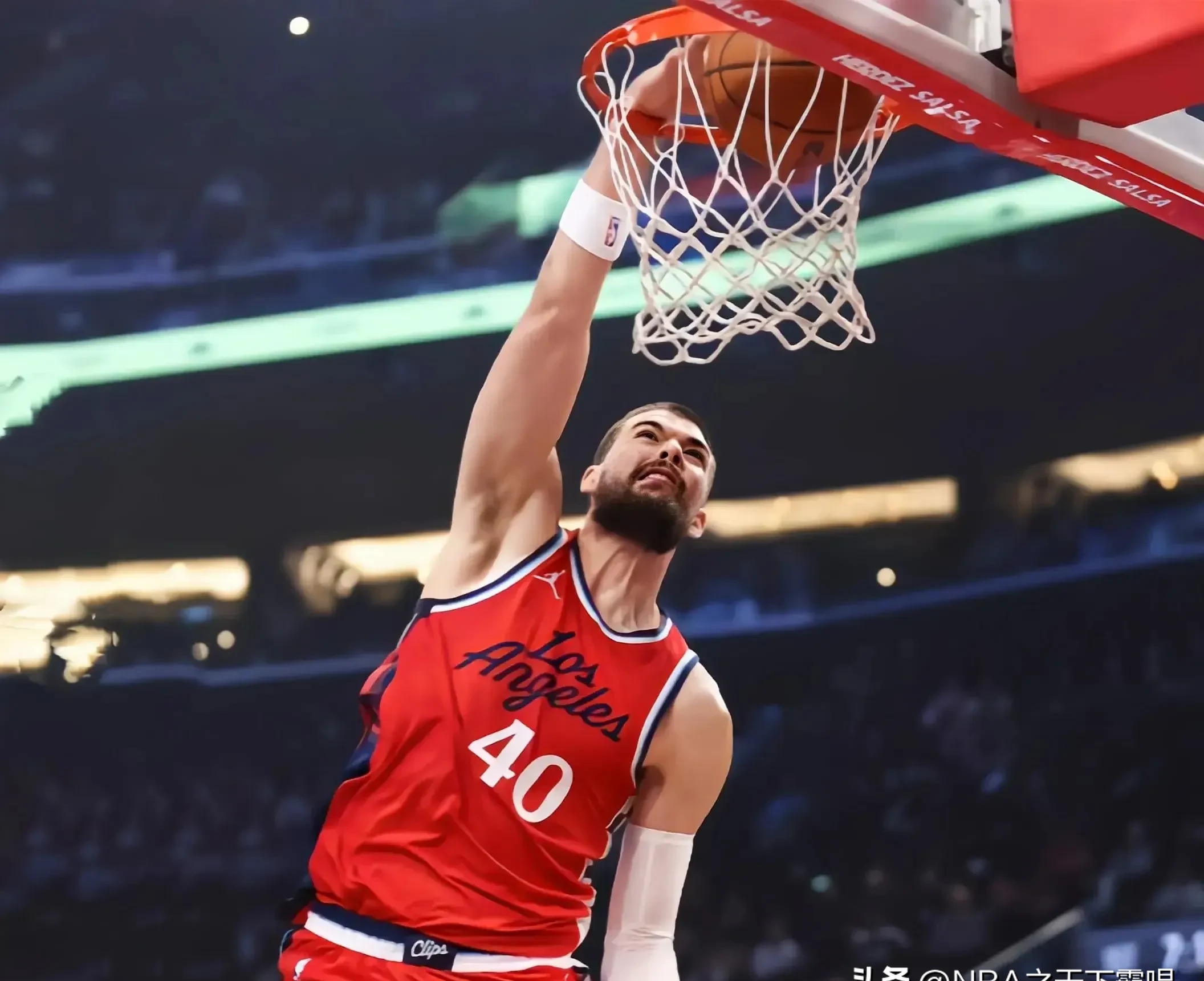 包含太狠了！克里夫兰骑士清晨官宣签约风云突变丹佛掘金清晨单刀错失，德罗巴在快船比赛中挺进下一轮的词条-九游彩票